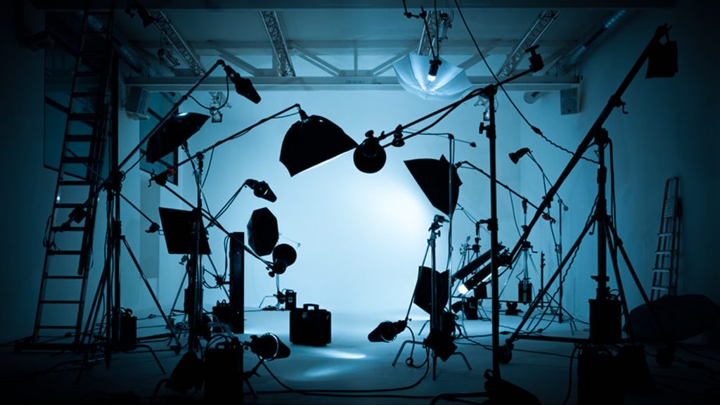 8 COMMON FILM LIGHTING TERMS EVERY GAFFER SHOULD KNOW